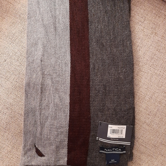 NAUTICA.COM SCARF. NEW WITH TAG.SZ 68" L/8.5"W TRICOLOUR... - Picture 2 of 5